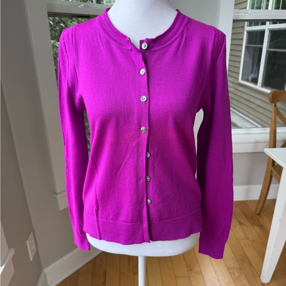 Banana Republic Fuschia Purple Merino Wool Cardigan Sweater Size Small - Picture 7 of 12